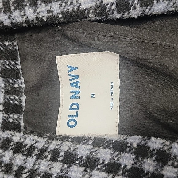 Old Navy, Size M, Soft-Brushed Oversized Blazer, Black, Gray-Blue Plaid, EUC - Picture 5 of 12